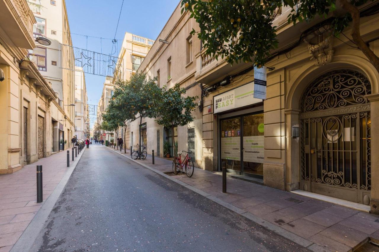 Aparteasy - Gracia Apartments Barcelona Exteriör bild