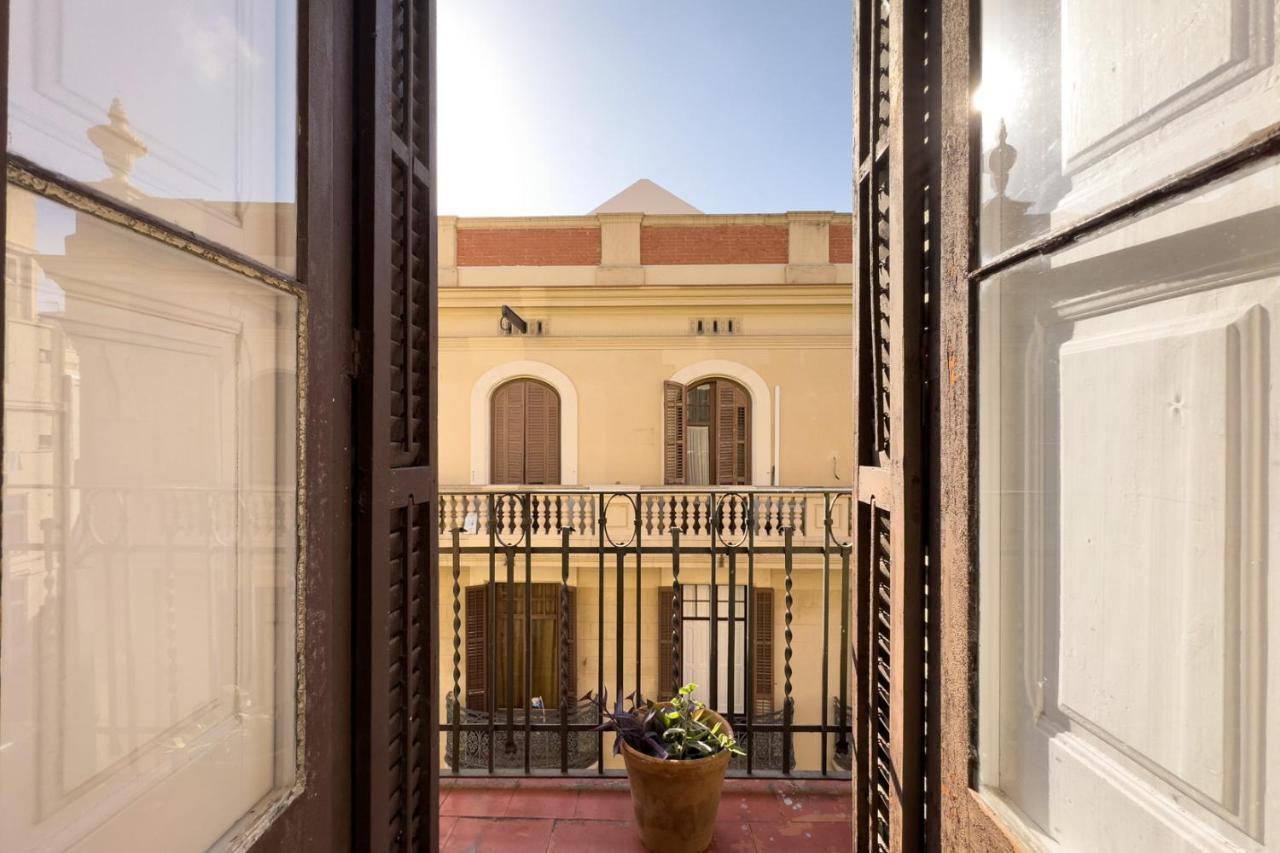 Aparteasy - Gracia Apartments Barcelona Exteriör bild