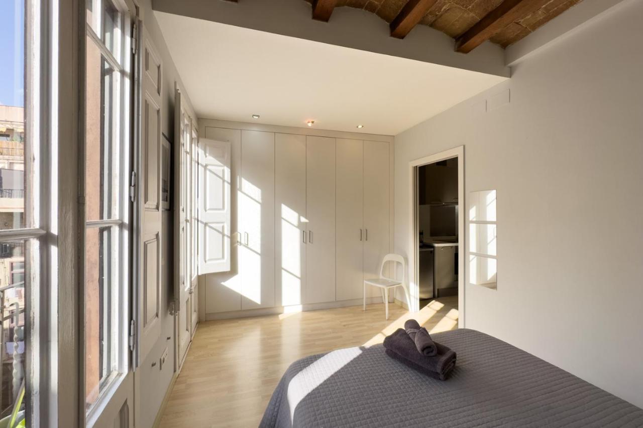 Aparteasy - Gracia Apartments Barcelona Exteriör bild