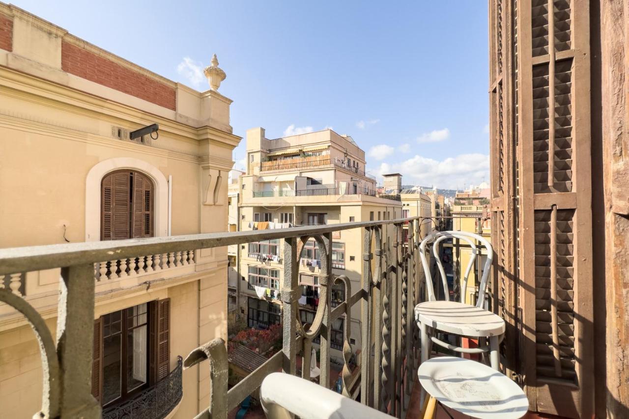 Aparteasy - Gracia Apartments Barcelona Exteriör bild