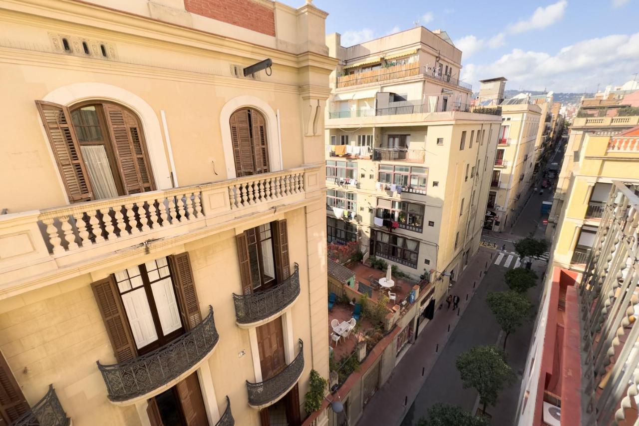Aparteasy - Gracia Apartments Barcelona Exteriör bild