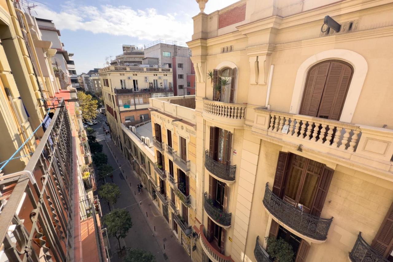 Aparteasy - Gracia Apartments Barcelona Exteriör bild