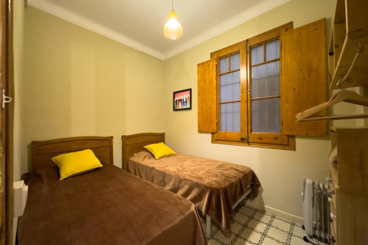 Aparteasy - Gracia Apartments Barcelona Exteriör bild