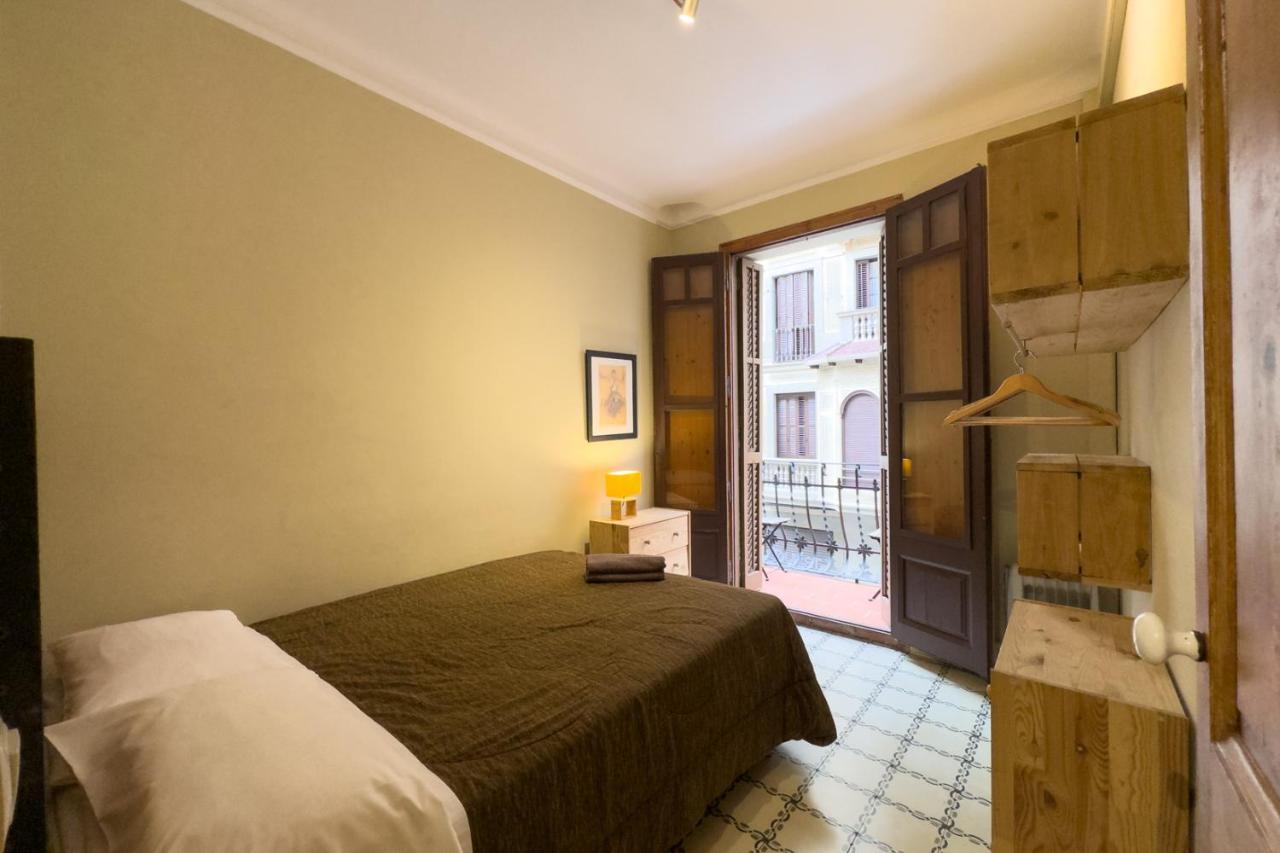 Aparteasy - Gracia Apartments Barcelona Exteriör bild