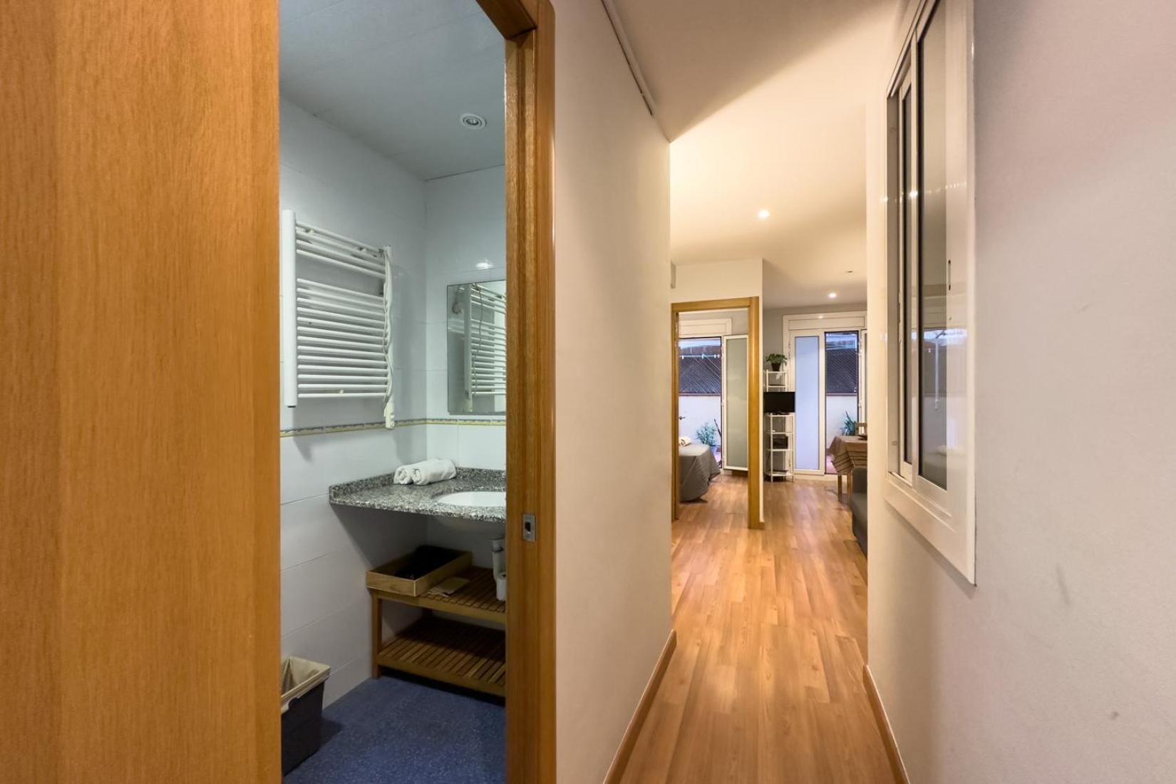 Aparteasy - Gracia Apartments Barcelona Exteriör bild